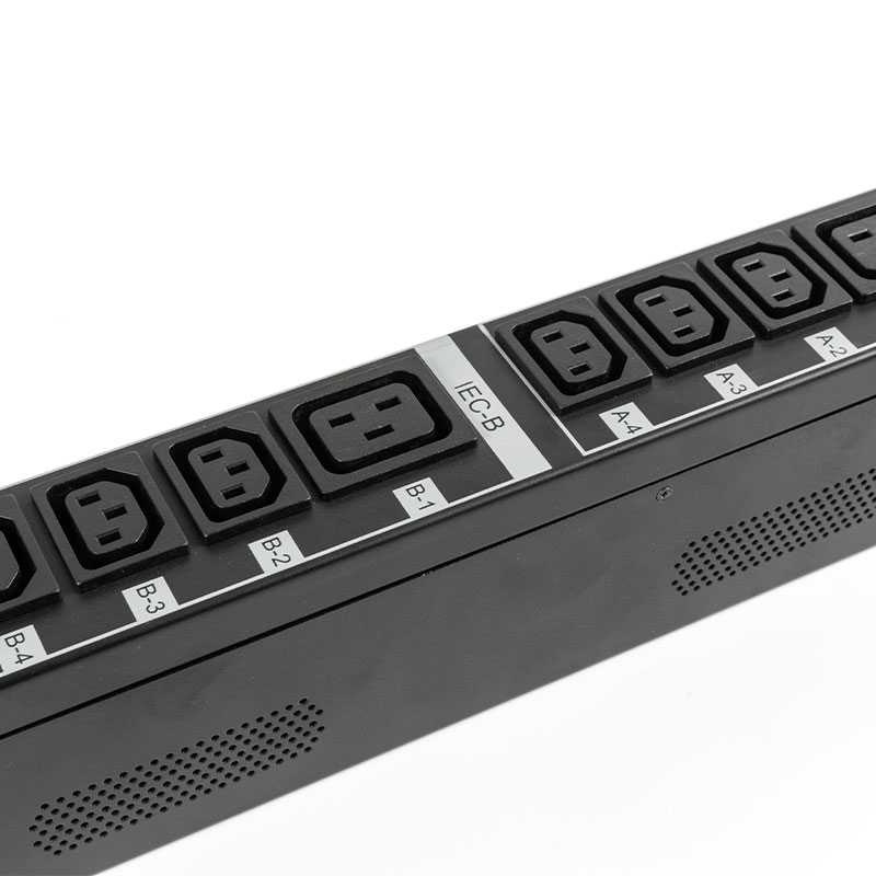 مدار مغناطیسی هیدرولیک 16 خروجی عمودی سنسور TCP/IP eco Smart Rack Pdu